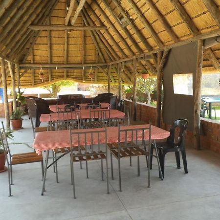 Pondoki Rest Camp Grootfontein Экстерьер фото