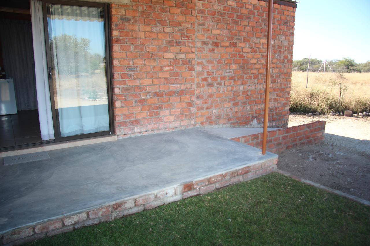 Pondoki Rest Camp Grootfontein Экстерьер фото