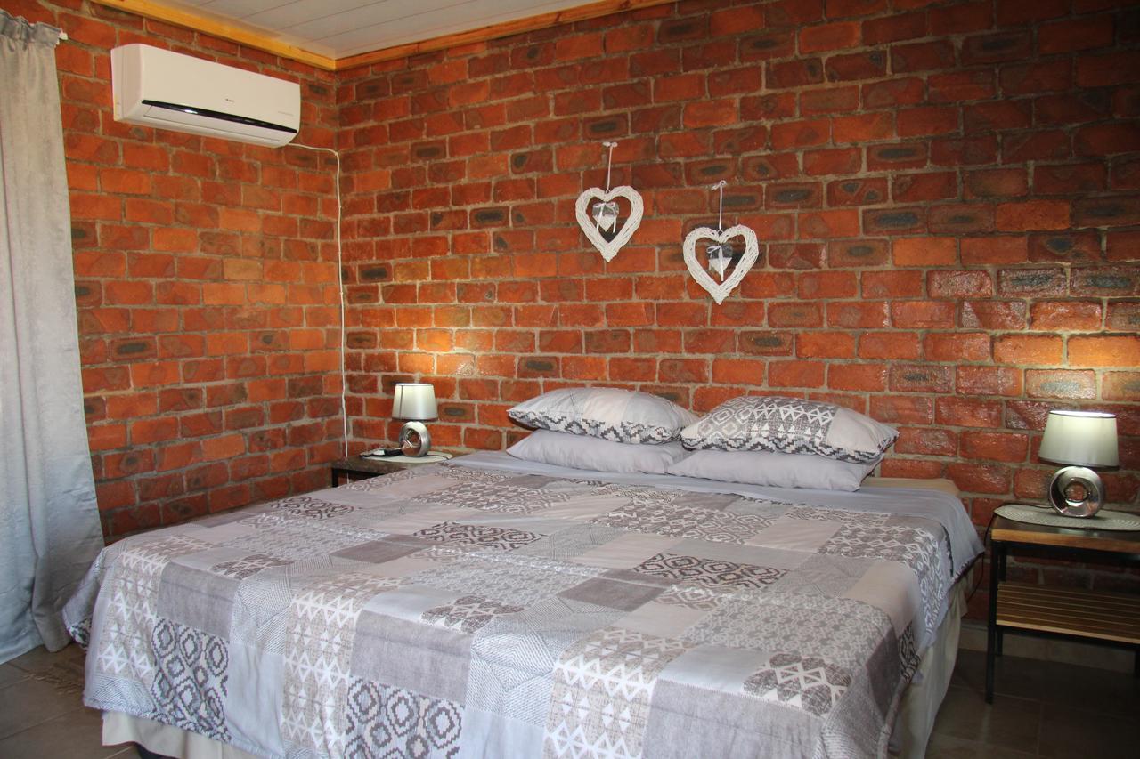 Pondoki Rest Camp Grootfontein Экстерьер фото