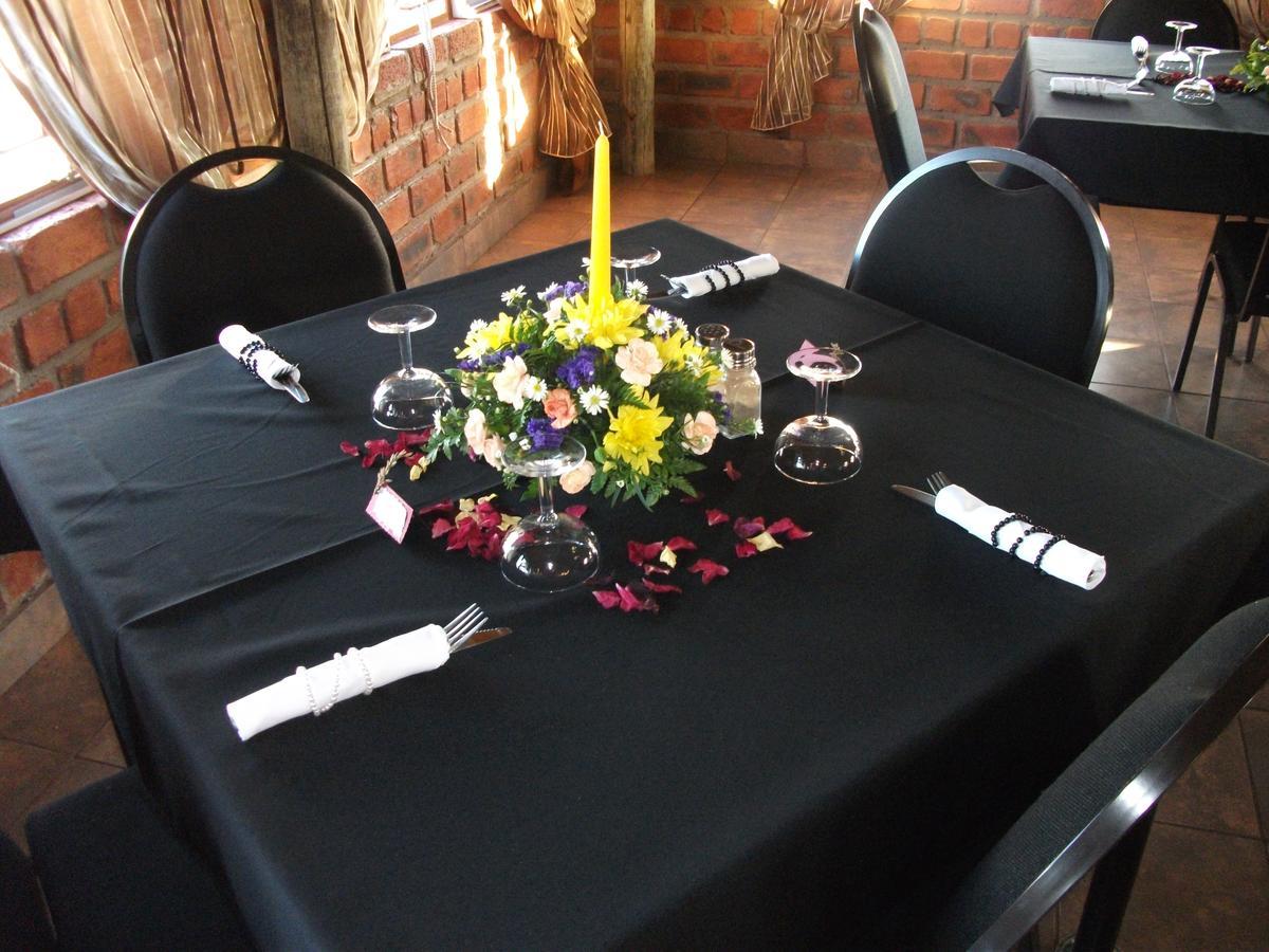 Pondoki Rest Camp Grootfontein Экстерьер фото