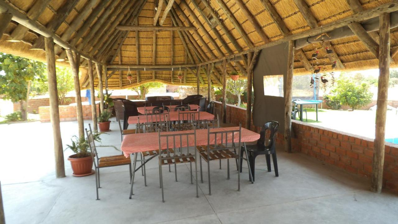 Pondoki Rest Camp Grootfontein Экстерьер фото